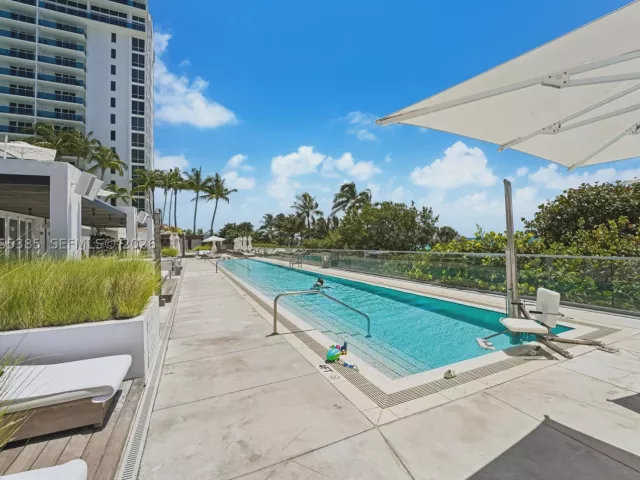 condo for sale in Miami Beach - 2301 Collins Ave 522 - MondialRealty