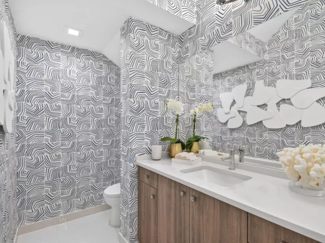 3-bedroom home for sale in West Palm Beach - 415 42nd Street - MondialRealty