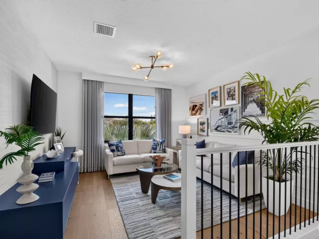 3-bedroom home for sale in West Palm Beach - 415 42nd Street - MondialRealty