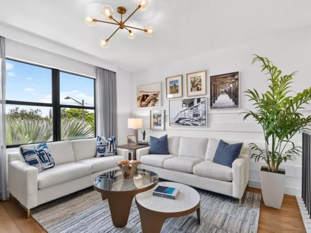 3-bedroom home for sale in West Palm Beach - 415 42nd Street - MondialRealty