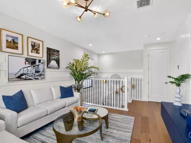 3-bedroom home for sale in West Palm Beach - 415 42nd Street - MondialRealty