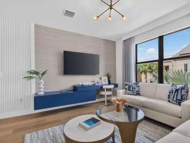 3-bedroom home for sale in West Palm Beach - 415 42nd Street - MondialRealty
