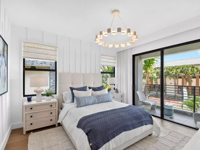 3-bedroom home for sale in West Palm Beach - 415 42nd Street - MondialRealty