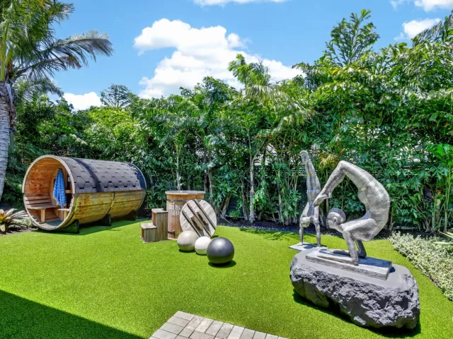 3-bedroom home for sale in West Palm Beach - 415 42nd Street - MondialRealty