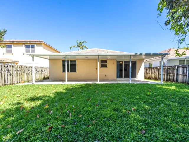 4-bedroom home for rent in Homestead - 10770 SW 245th St 10770 - MondialRealty