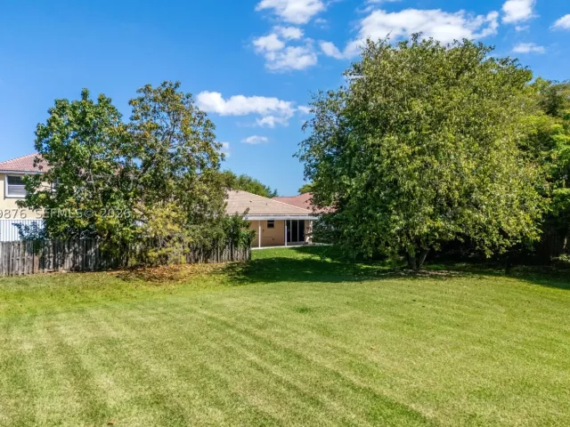 4-bedroom home for rent in Homestead - 10770 SW 245th St 10770 - MondialRealty