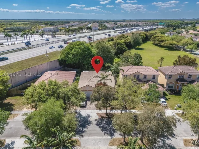 4-bedroom home for rent in Homestead - 10770 SW 245th St 10770 - MondialRealty