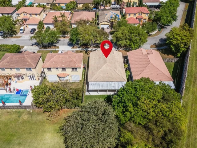 4-bedroom home for rent in Homestead - 10770 SW 245th St 10770 - MondialRealty
