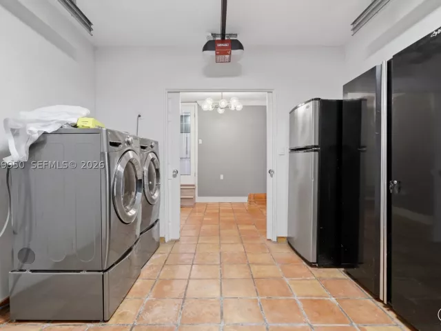 2-bedroom home for rent in Hollywood - 110 N 16th Ave 0 - MondialRealty