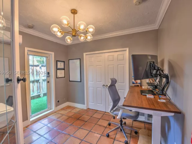 2-bedroom home for rent in Hollywood - 110 N 16th Ave 0 - MondialRealty