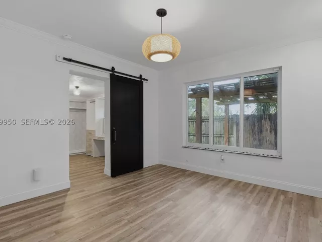 2-bedroom home for rent in Hollywood - 110 N 16th Ave 0 - MondialRealty
