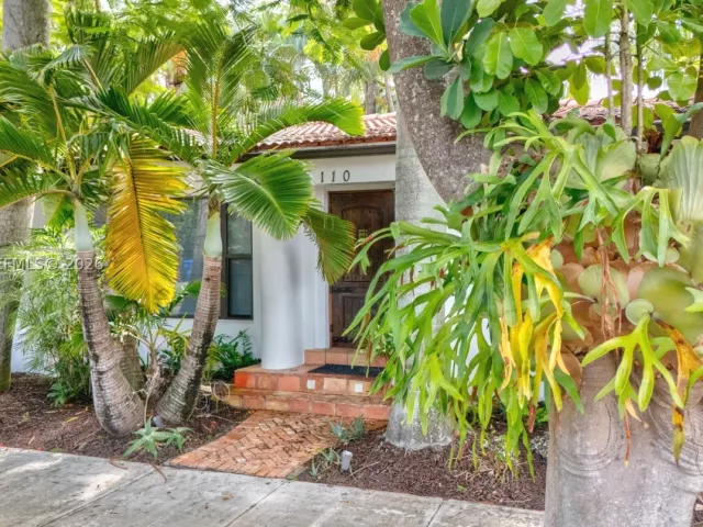 2-bedroom home for rent in Hollywood - 110 N 16th Ave 0 - MondialRealty