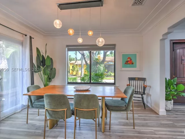 2-bedroom home for rent in Hollywood - 110 N 16th Ave 0 - MondialRealty