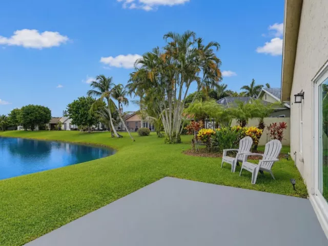 3-bedroom home for sale in Boca Raton - 9123 PINE SPRINGS Drive - MondialRealty