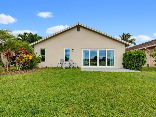 3-bedroom home for sale in Boca Raton - 9123 PINE SPRINGS Drive - MondialRealty