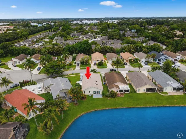 3-bedroom home for sale in Boca Raton - 9123 PINE SPRINGS Drive - MondialRealty