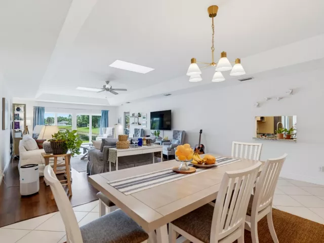 3-bedroom home for sale in Boca Raton - 9123 PINE SPRINGS Drive - MondialRealty