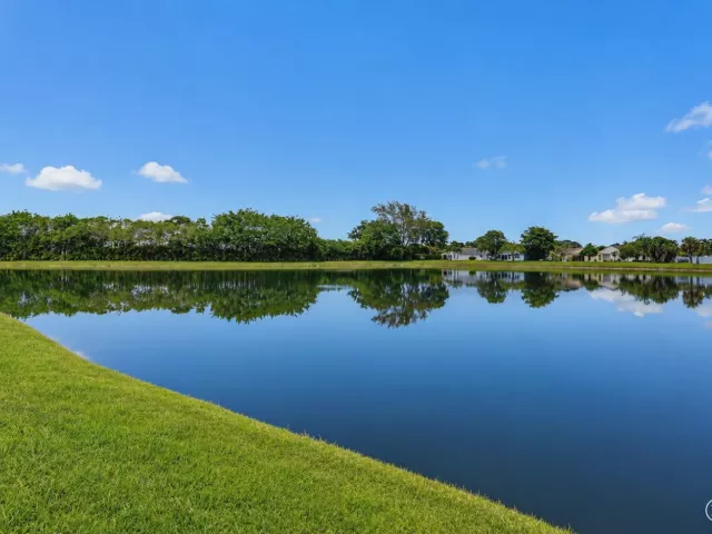 3-bedroom home for sale in Boca Raton - 9123 PINE SPRINGS Drive - MondialRealty