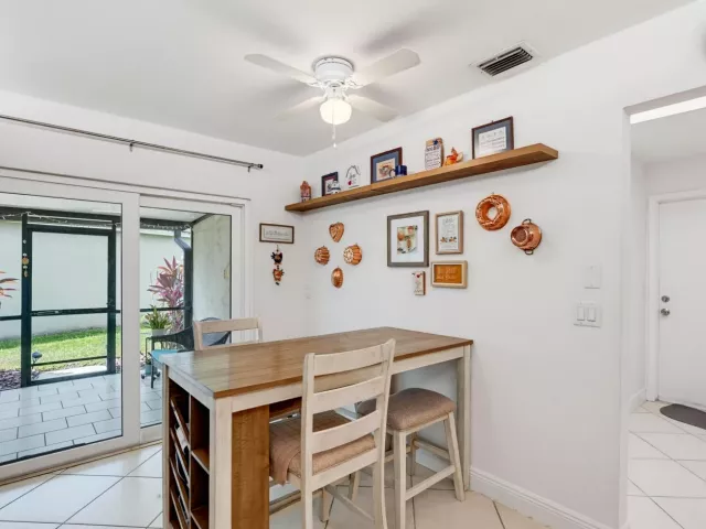 3-bedroom home for sale in Boca Raton - 9123 PINE SPRINGS Drive - MondialRealty