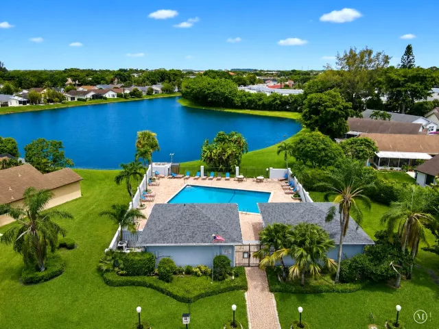 3-bedroom home for sale in Boca Raton - 9123 PINE SPRINGS Drive - MondialRealty