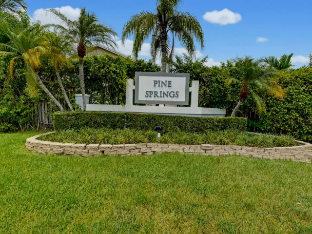 3-bedroom home for sale in Boca Raton - 9123 PINE SPRINGS Drive - MondialRealty