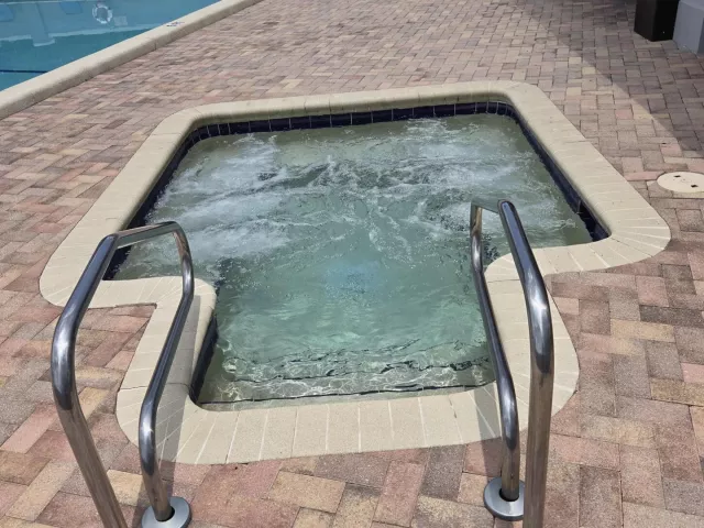 3-bedroom home for sale in Boca Raton - 9123 PINE SPRINGS Drive - MondialRealty