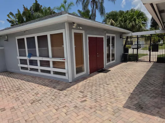 3-bedroom home for sale in Boca Raton - 9123 PINE SPRINGS Drive - MondialRealty