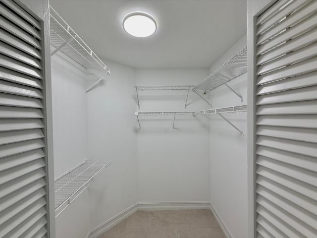 4-bedroom home for rent in Boca Raton - 21440 Millbrook Court - MondialRealty