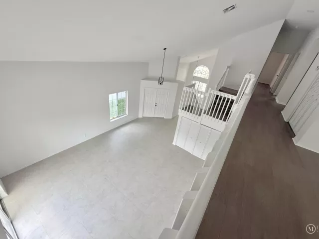 4-bedroom home for rent in Boca Raton - 21440 Millbrook Court - MondialRealty