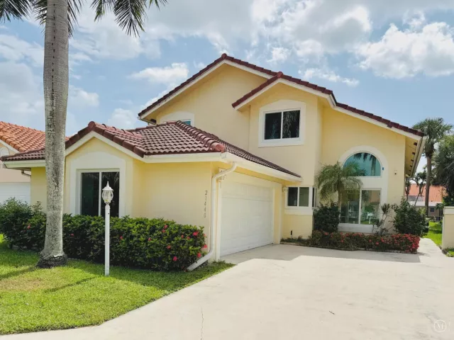 4-bedroom home for rent in Boca Raton - 21440 Millbrook Court - MondialRealty