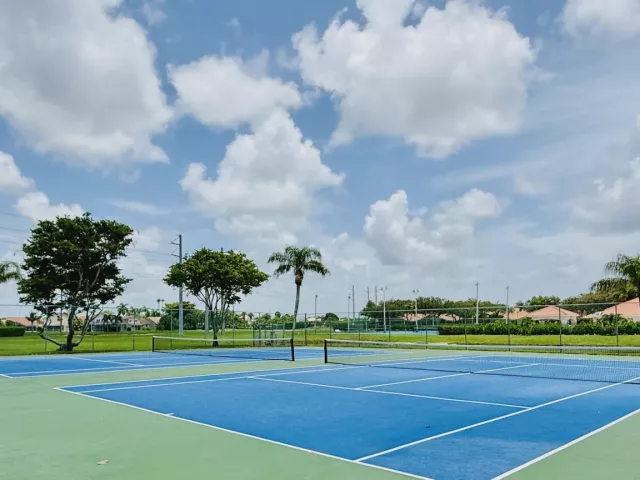 4-bedroom home for rent in Boca Raton - 21440 Millbrook Court - MondialRealty