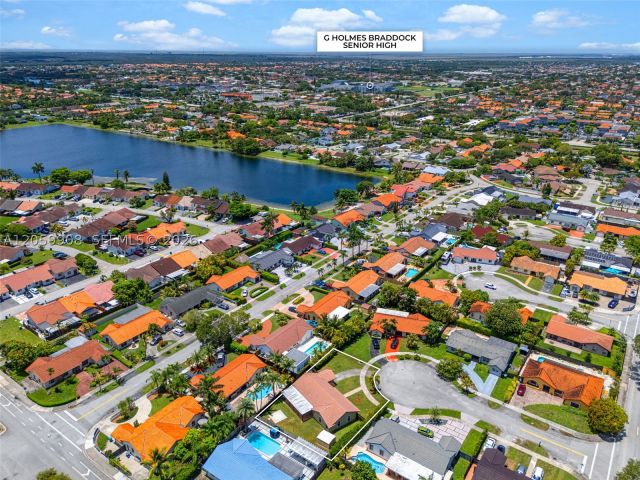 3-bedroom home for sale in Miami - 14242 SW 46th Ter - MondialRealty