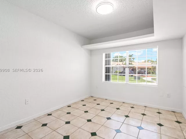 3-bedroom home for sale in Miami - 14242 SW 46th Ter - MondialRealty
