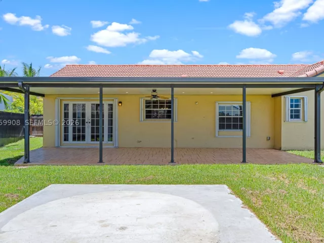 3-bedroom home for sale in Miami - 14242 SW 46th Ter - MondialRealty