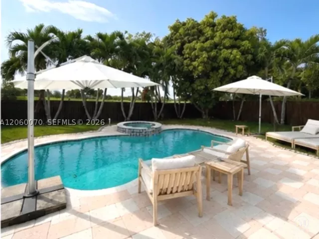 3-bedroom home for rent in Miami Beach - 455 S Shore Dr - MondialRealty
