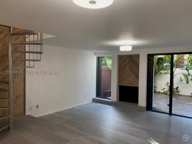 2-bedroom home for rent in Miami - 2180 Brickell Ave 7 - MondialRealty