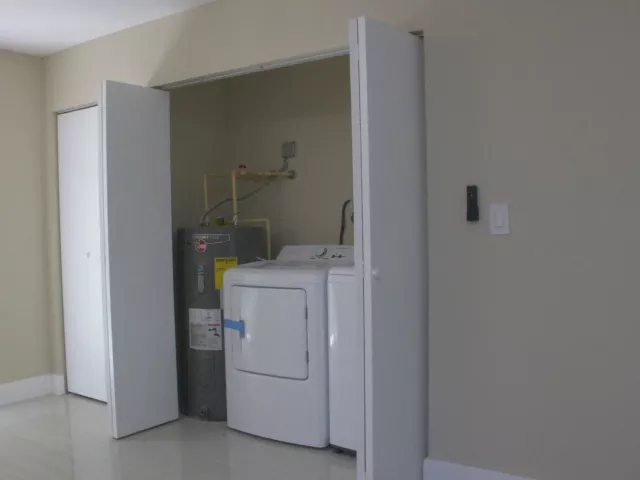 4-bedroom home for sale in Miami Gardens - 1724 NW 152ND Terrace - MondialRealty