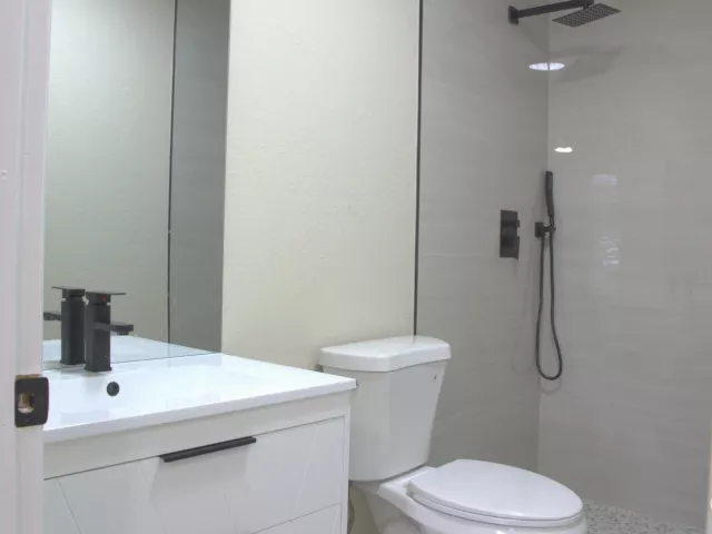 4-bedroom home for sale in Miami Gardens - 1724 NW 152ND Terrace - MondialRealty