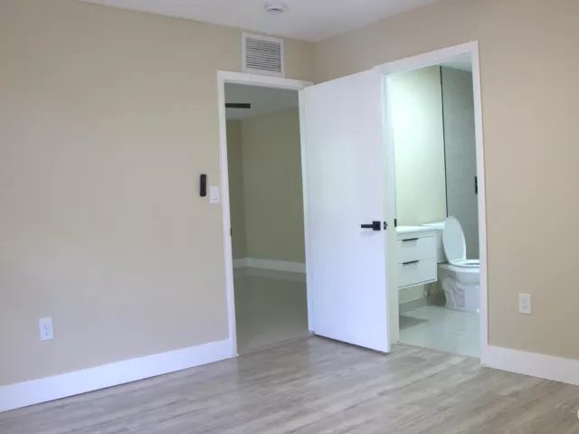 4-bedroom home for sale in Miami Gardens - 1724 NW 152ND Terrace - MondialRealty