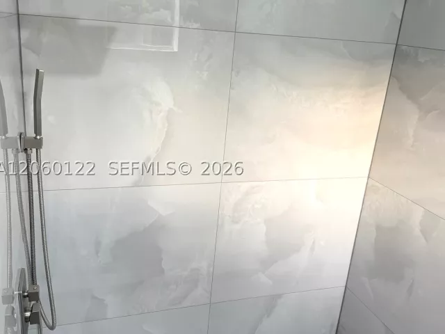 4-bedroom home for rent in Miami - 9128 SW 162nd Pl - MondialRealty