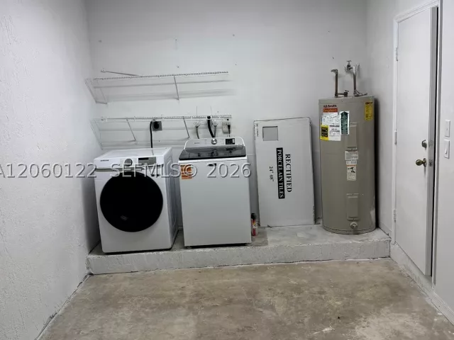 4-bedroom home for rent in Miami - 9128 SW 162nd Pl - MondialRealty