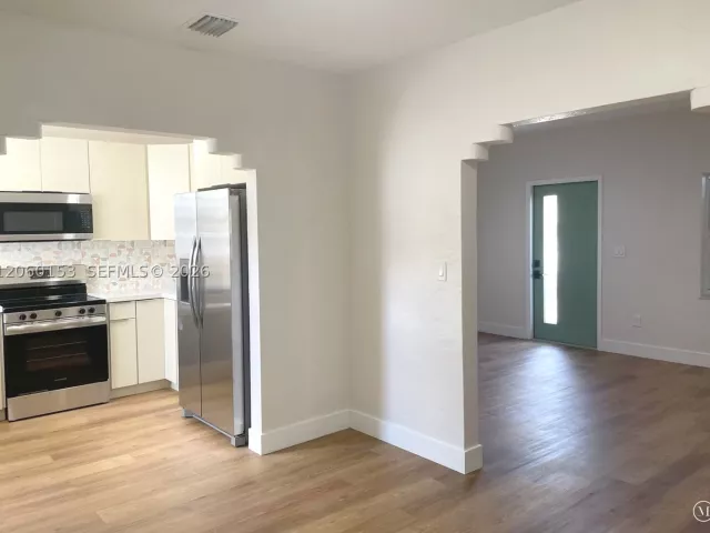 4-bedroom home for rent in Miami - 3200 SW 2nd St 0 - MondialRealty