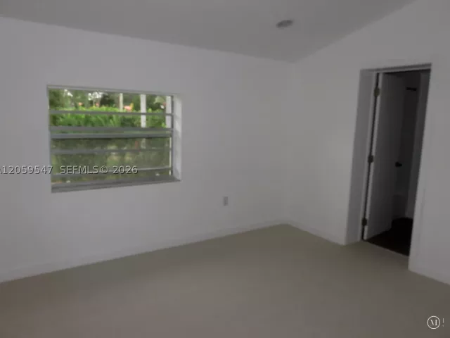 3-bedroom home for rent in Miami - 5801 SW 28 ST - MondialRealty