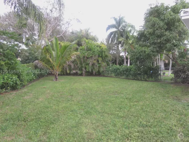 3-bedroom home for rent in Miami - 5801 SW 28 ST - MondialRealty