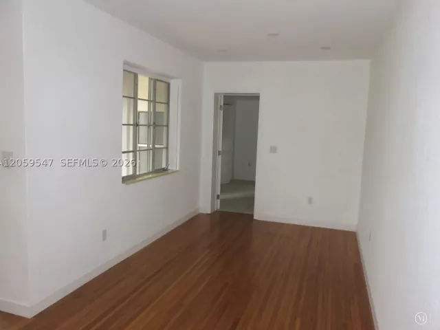 3-bedroom home for rent in Miami - 5801 SW 28 ST - MondialRealty