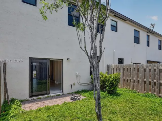 3-bedroom home for sale in Homestead - 23441 SW 129th Ave - MondialRealty
