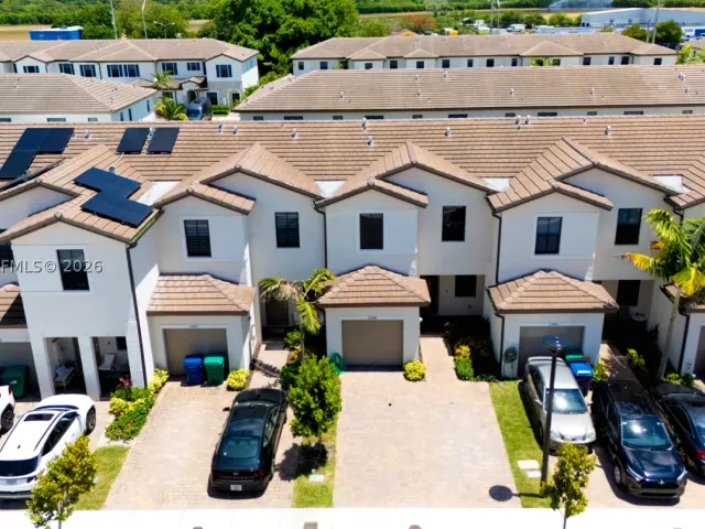 3-bedroom home for sale in Homestead - 23441 SW 129th Ave - MondialRealty