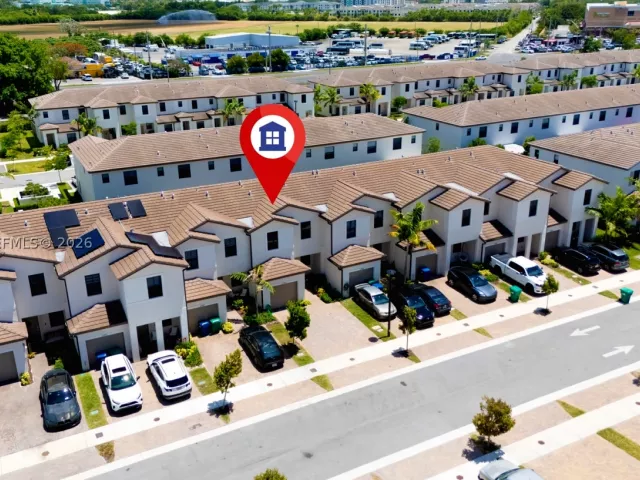 3-bedroom home for sale in Homestead - 23441 SW 129th Ave - MondialRealty