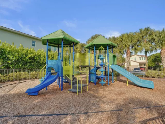 4-bedroom home for sale in Deerfield Beach - 4147 ROSA Drive - MondialRealty