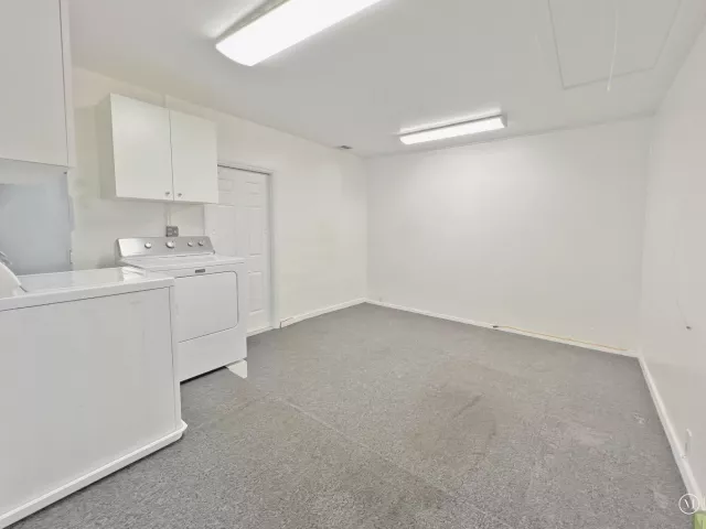 3-bedroom home for sale in Fort Lauderdale - 3318 NW 68TH Court - MondialRealty